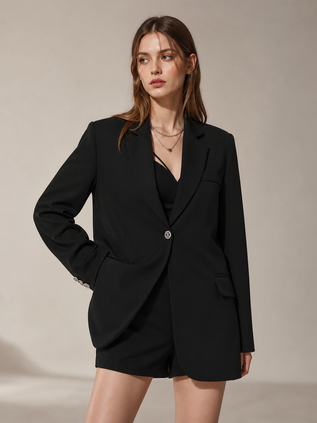 Elara Chain-Back Blazer