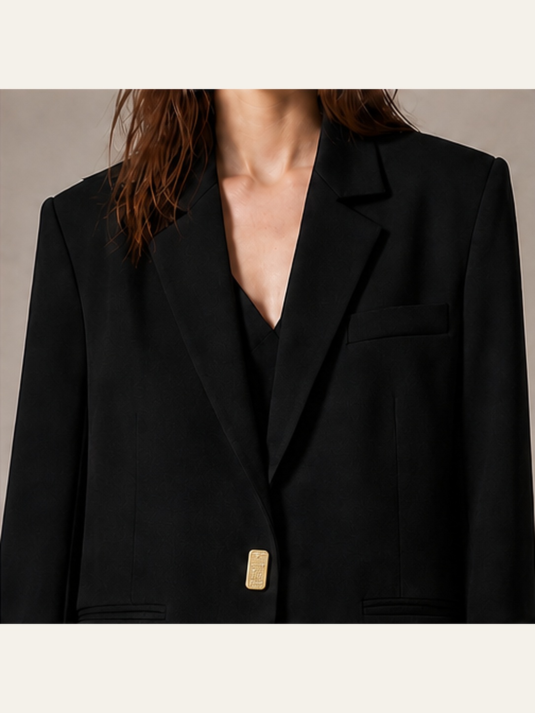 Sofia Gold-Bar Blazer detail 1